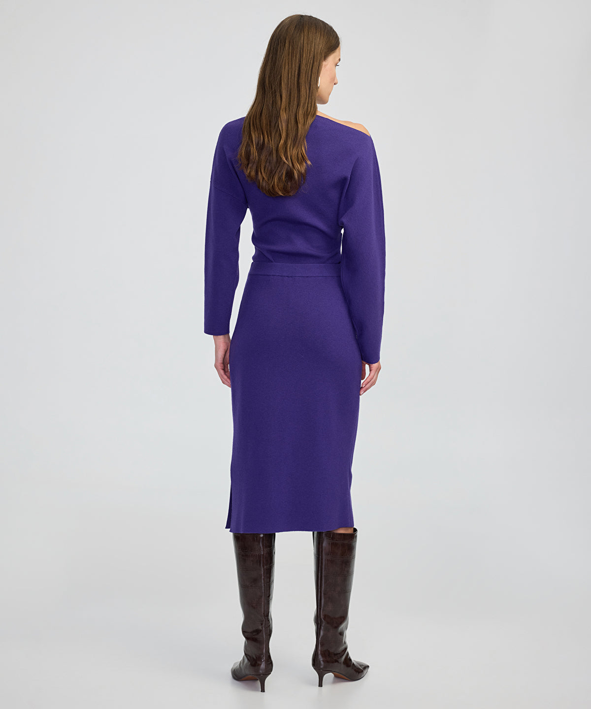 Zoomed Midi Knit Skirt