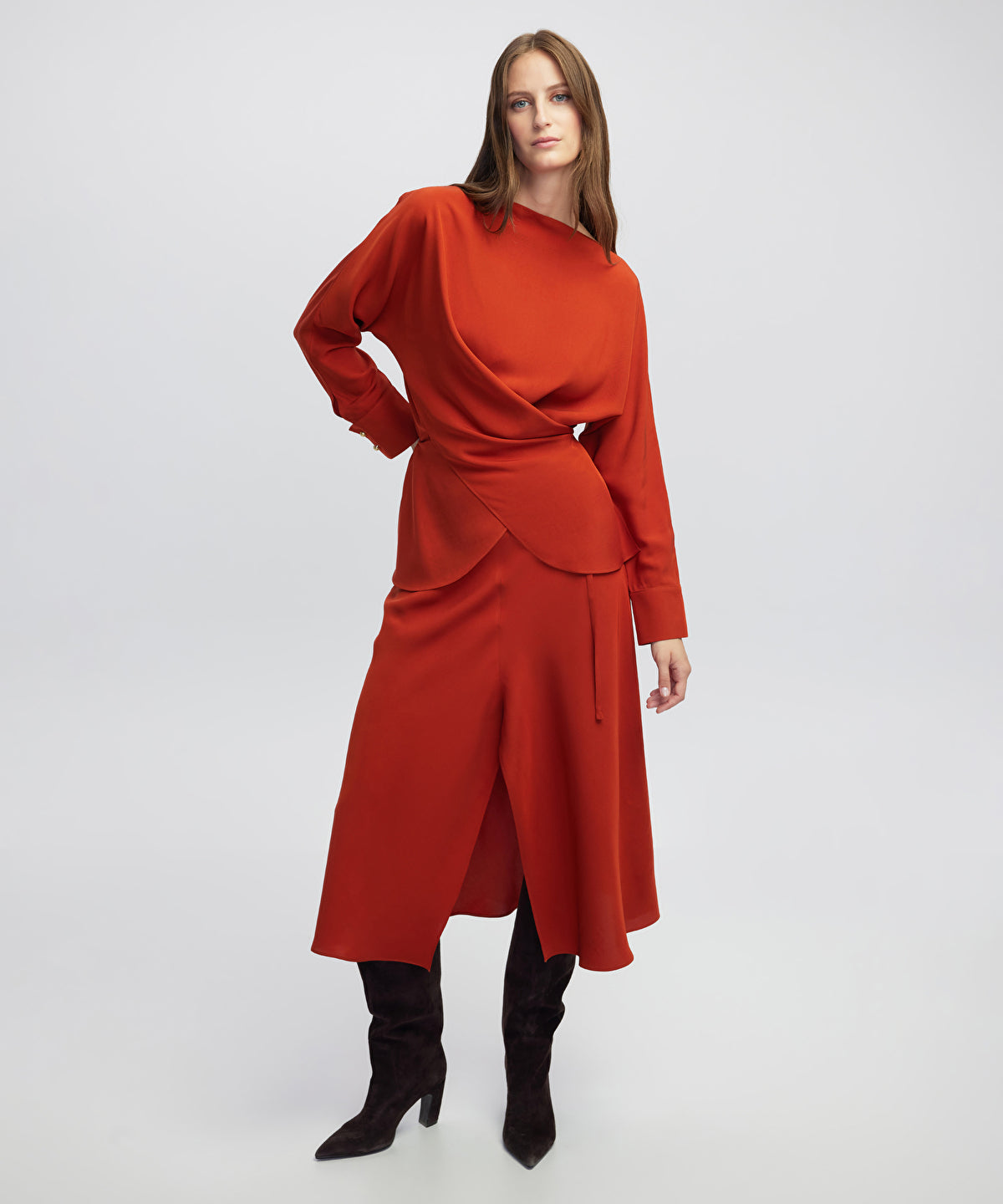 Zoomed Buckle Skirt