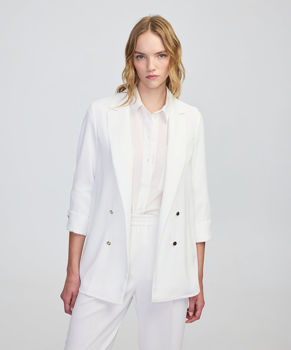 Zoomed Unlined Jacket with Buttons