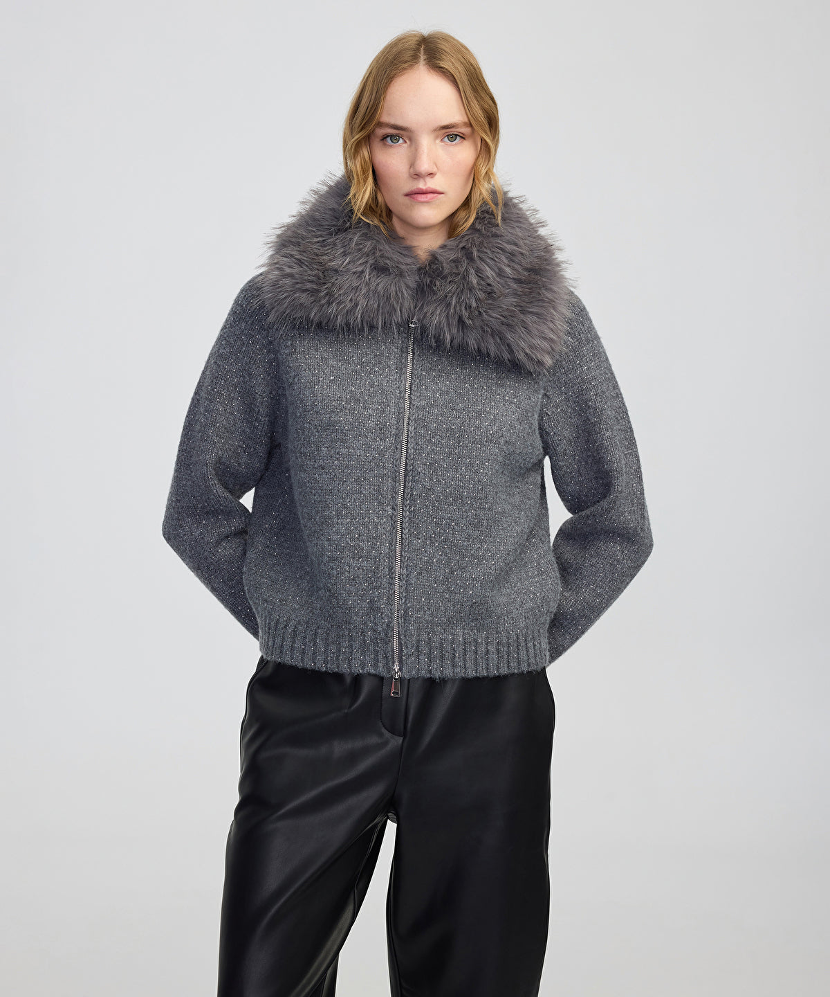 Zoomed Removable Faux Fur Collar Jacket