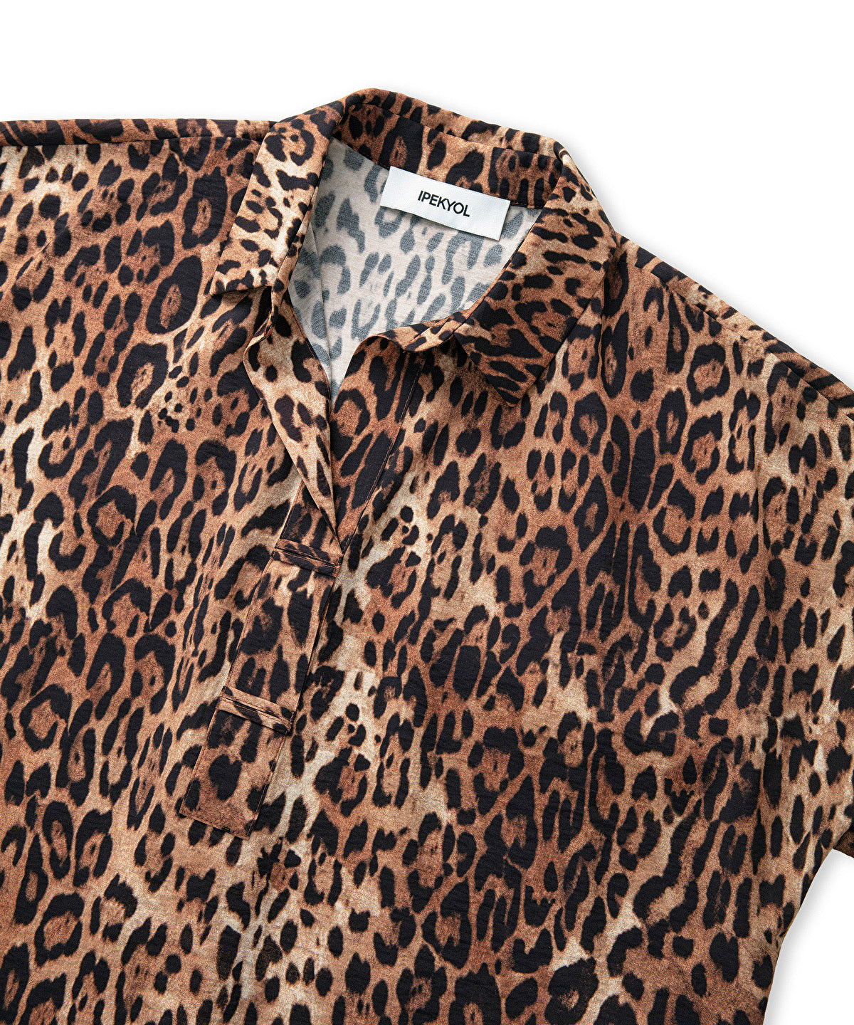 Zoomed BLOUSE