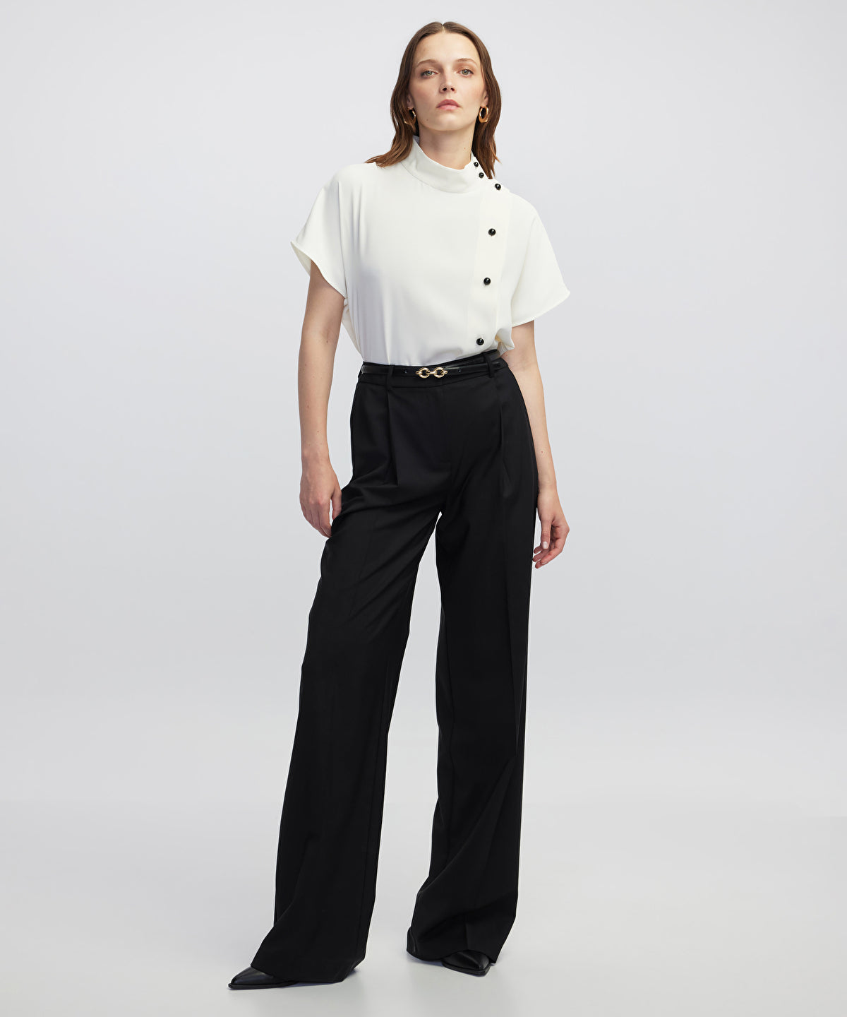 Zoomed High-Neck Blouse with Contrast Buttons