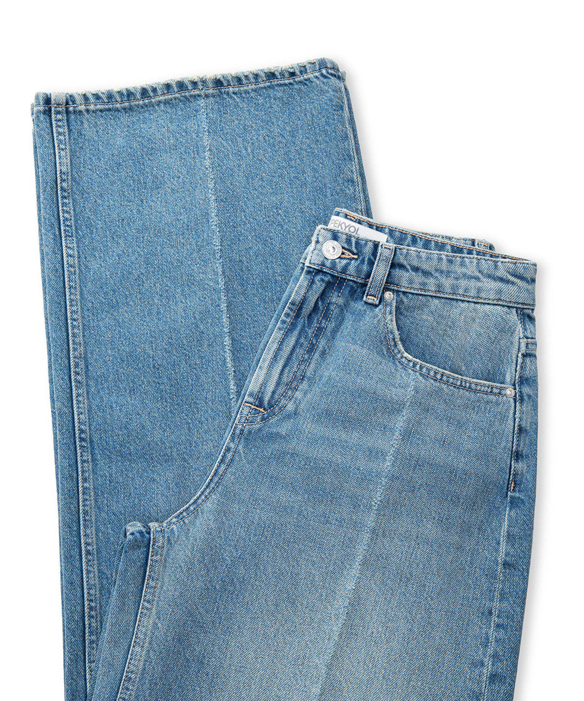 Wide-Leg Jeans