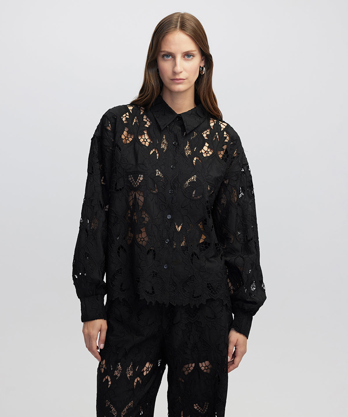 Zoomed Broderie Anglaise Shirt