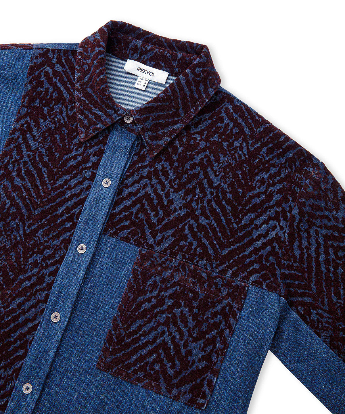 Zoomed SHIRT