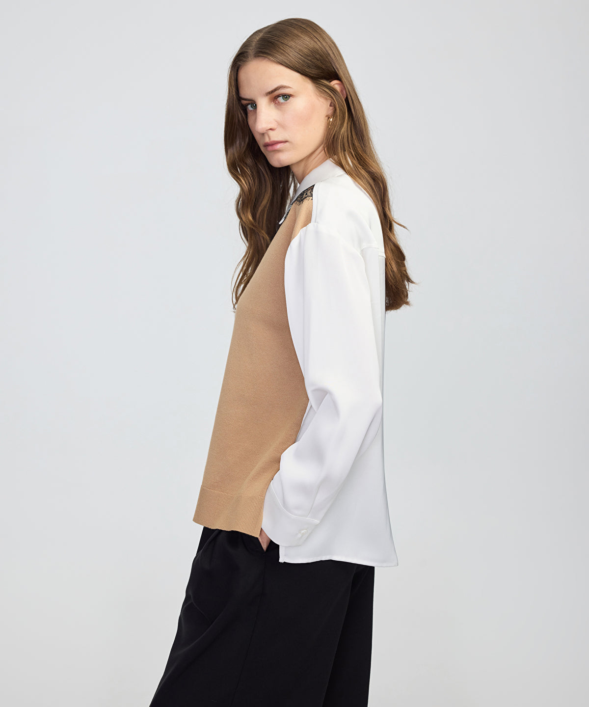 Zoomed Mixed Color-Block Shirt