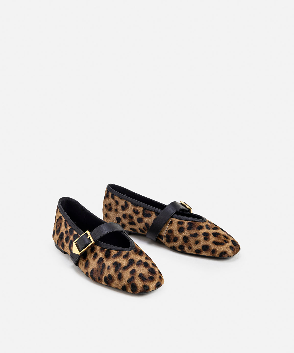Zoomed Leopard Print Pony Hair Flats