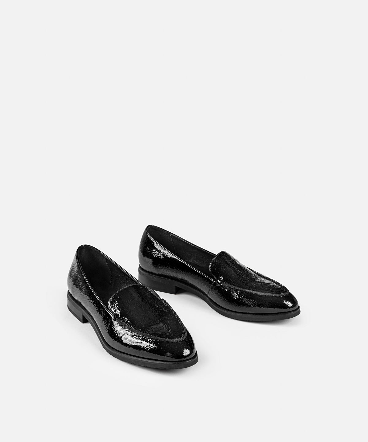 Zoomed Patent-Effect Textured Loafers