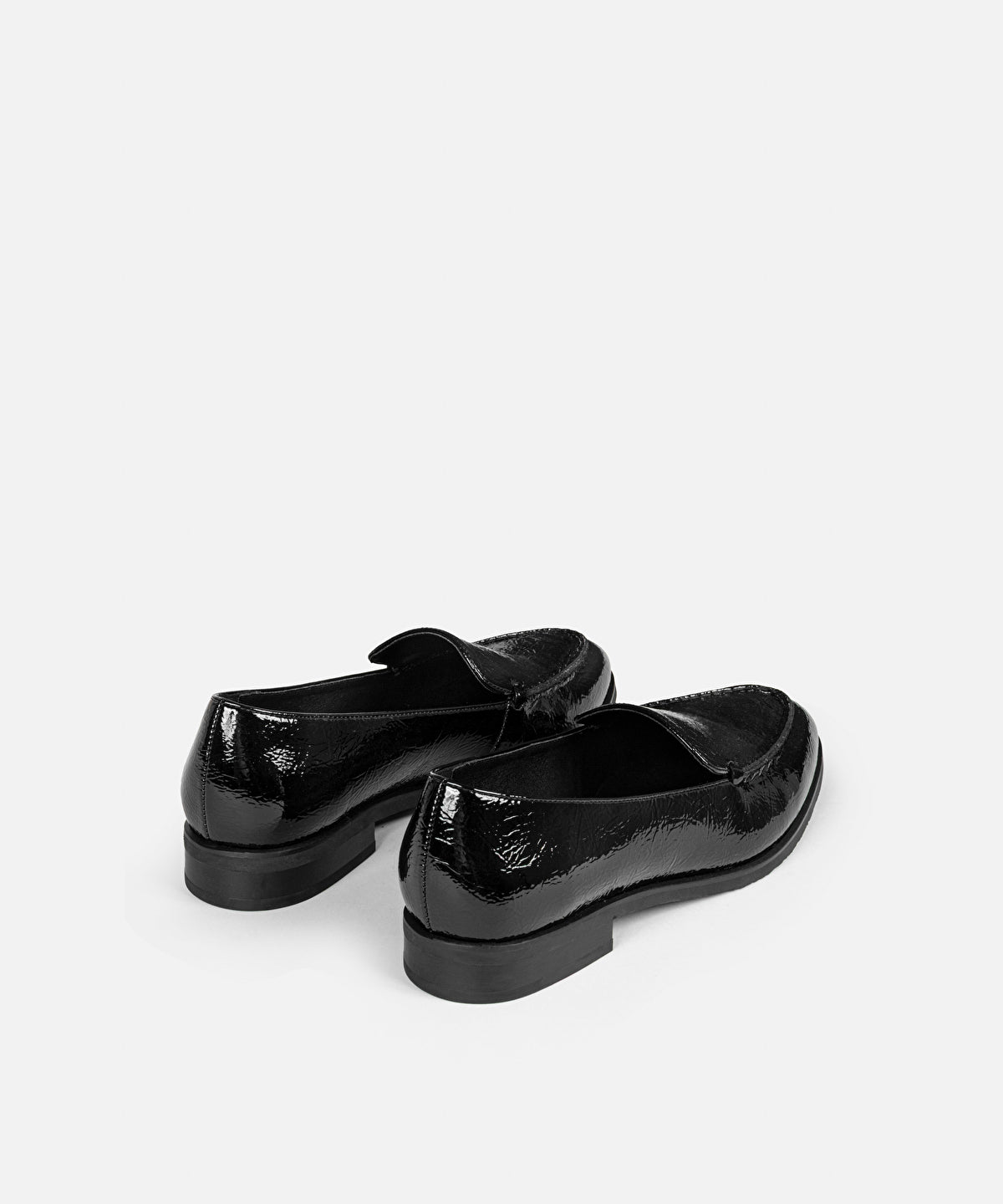 Zoomed Patent-Effect Textured Loafers