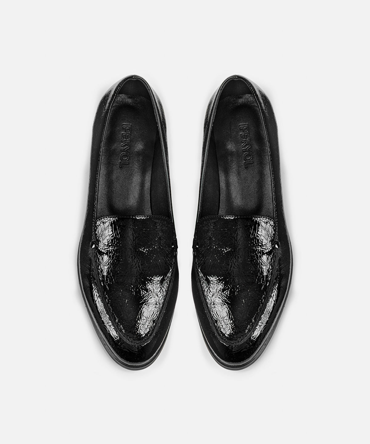 Zoomed Patent-Effect Textured Loafers