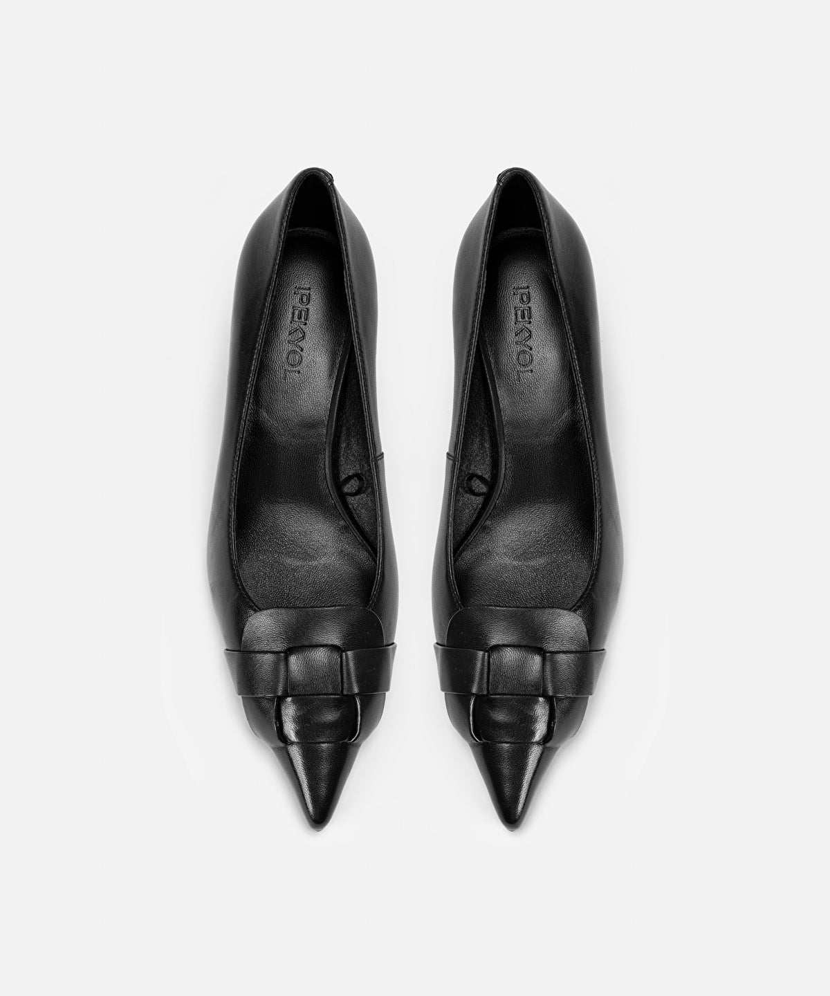 Zoomed Woven Leather Heels