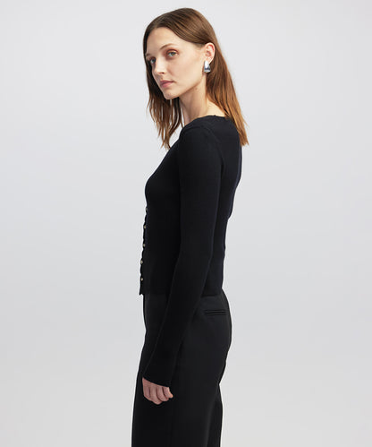KNITWEAR