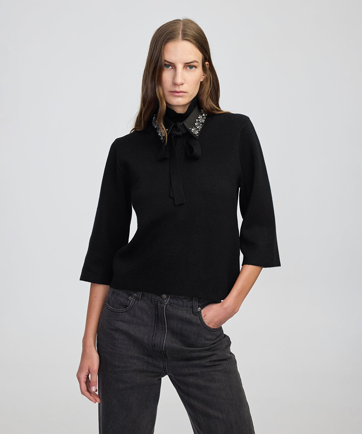 Zoomed Removable Collar Knit Top