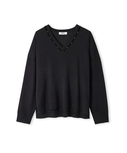 KNITWEAR