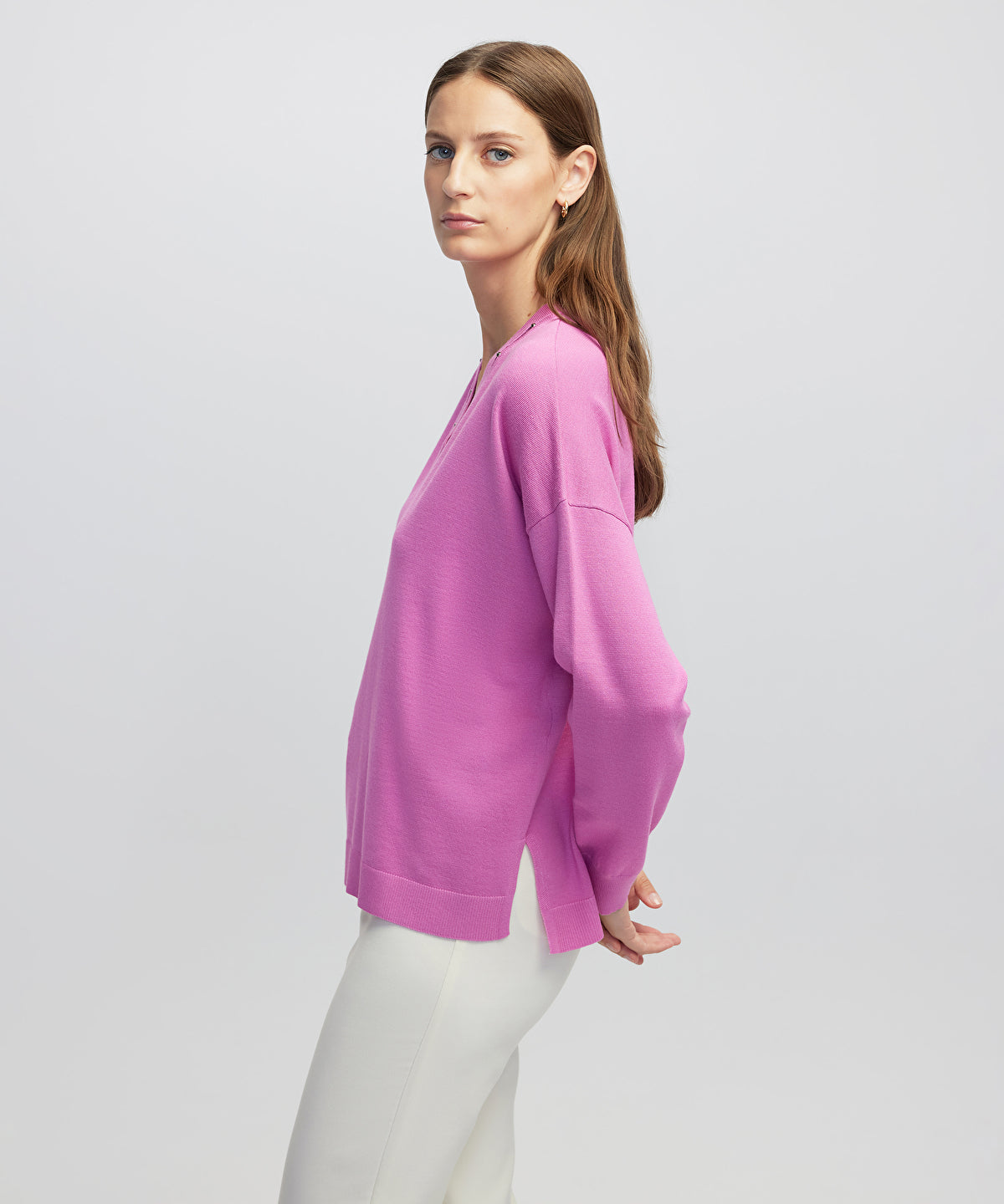 KNITWEAR