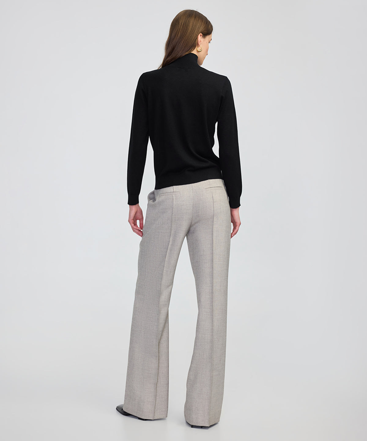 Zoomed Fine Knit Wool-Blend Top