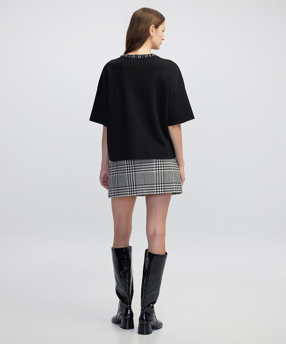 KNITWEAR