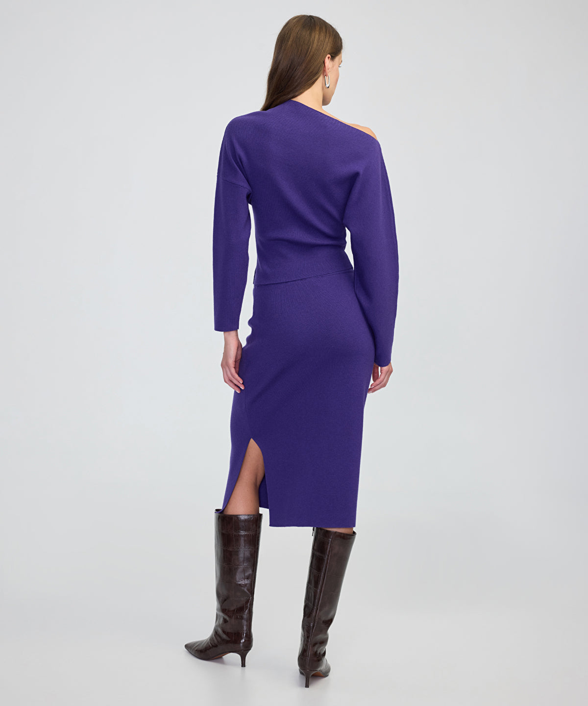 Zoomed Asymmetric Knit Sweater