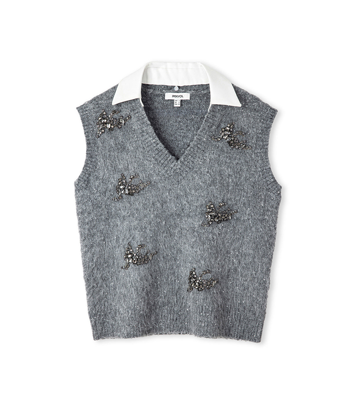 Zoomed KNITWEAR