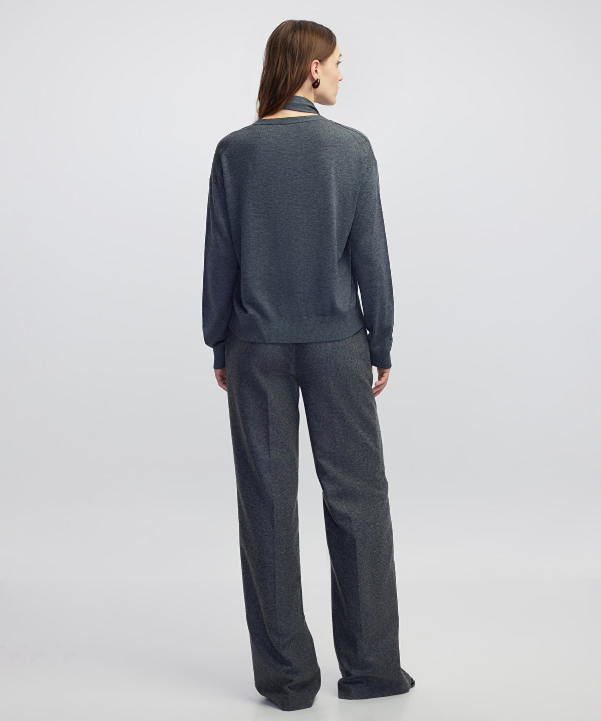 KNITWEAR