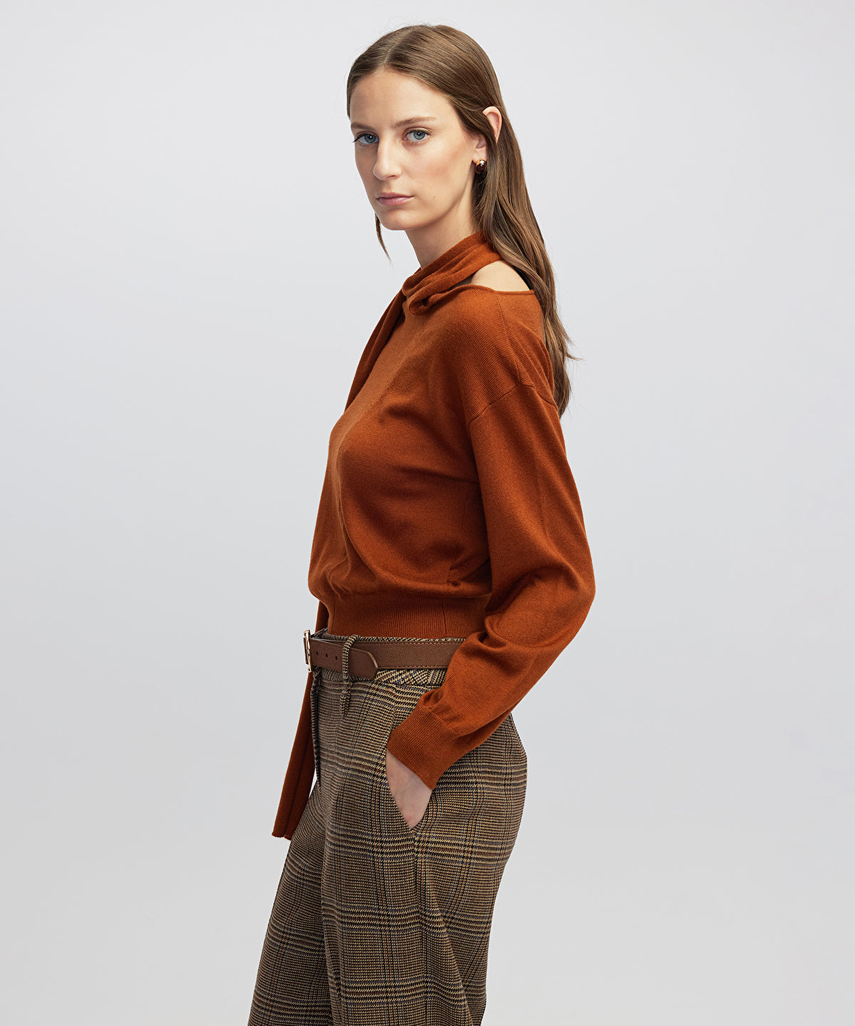 KNITWEAR