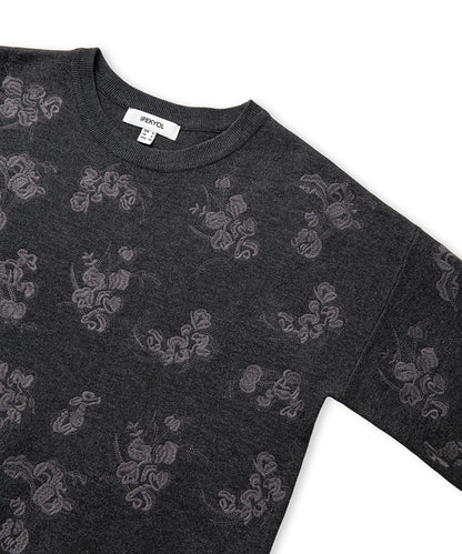 KNITWEAR