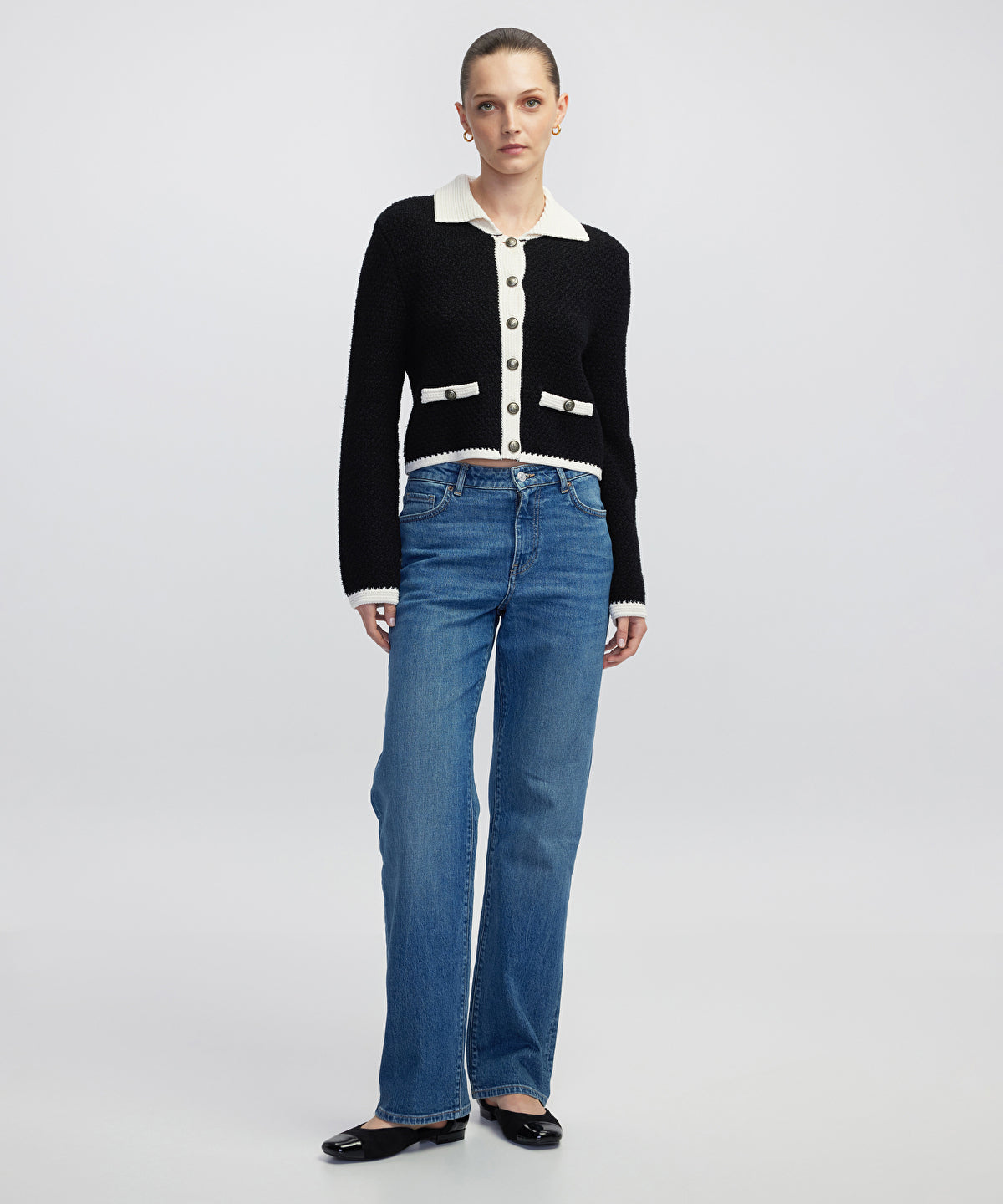 KNITWEAR