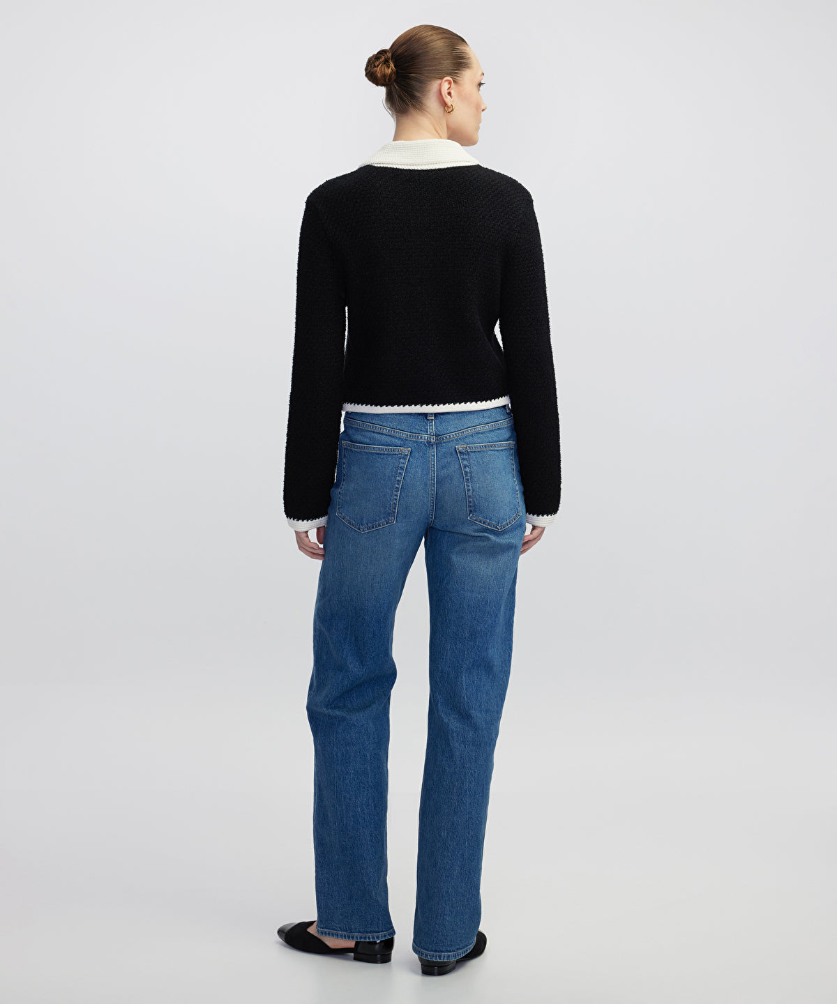 KNITWEAR