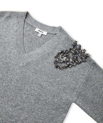 KNITWEAR