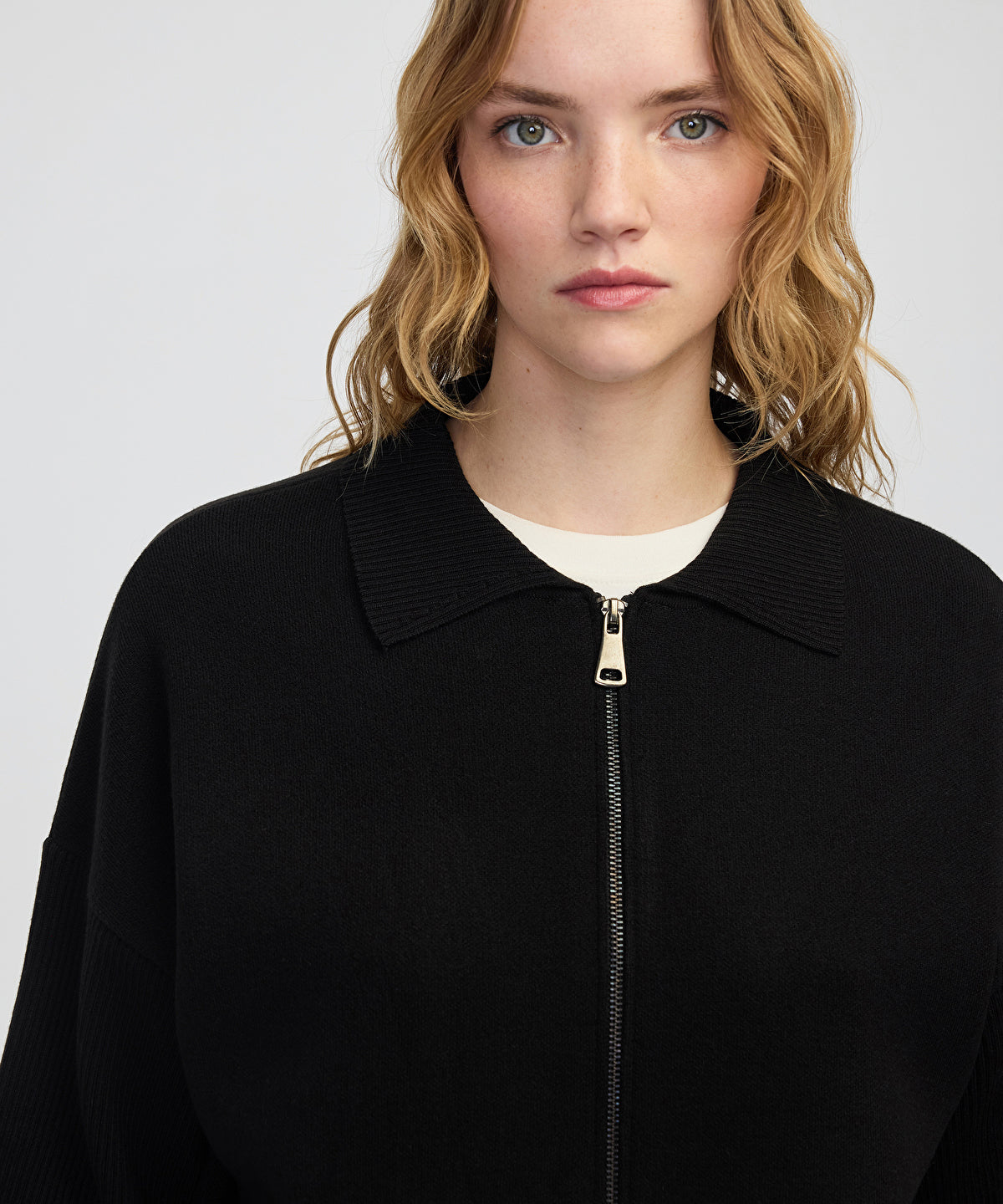 Zoomed Zip-Up Knit Top