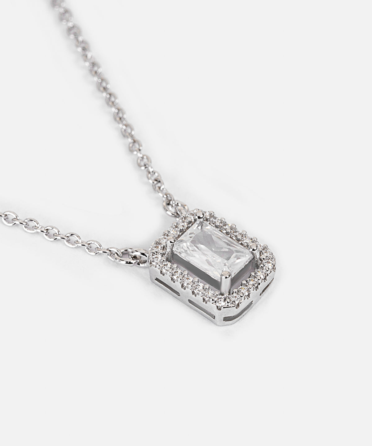 Zoomed Zircon Stone Necklace