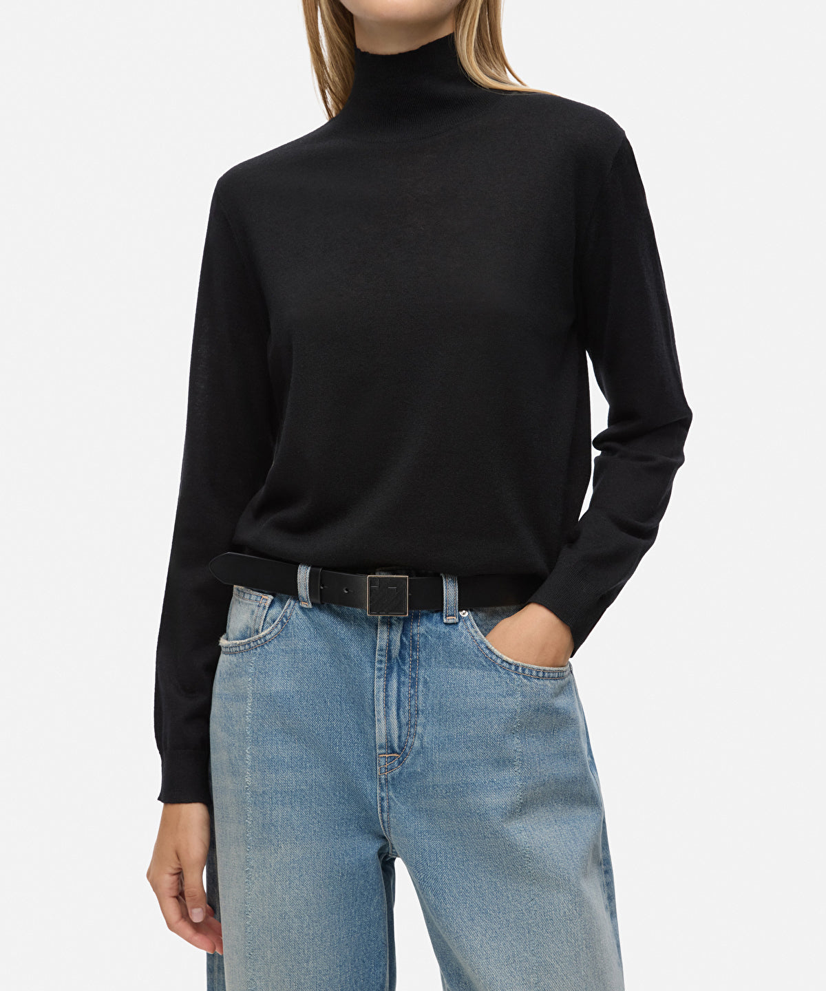 Zoomed Monogram Buckle Leather-Effect Belt