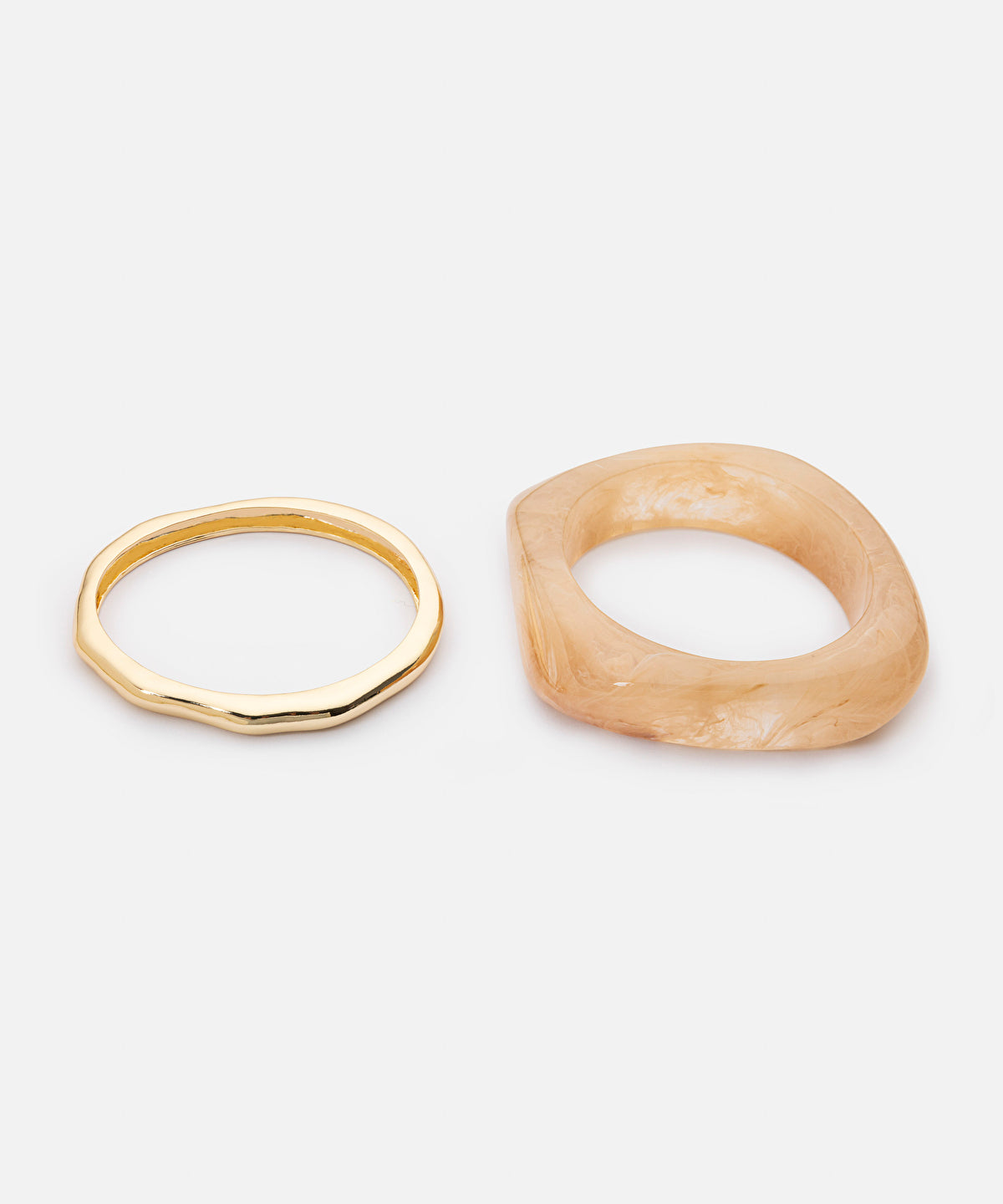 Zoomed Pack of Two Rigid and Resin Bracelets