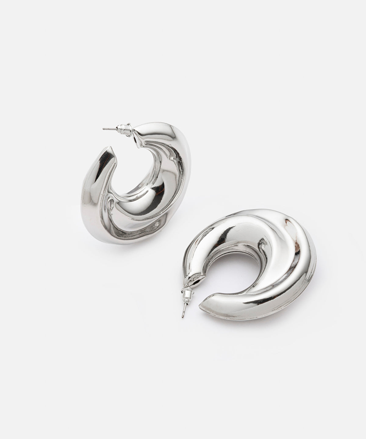Zoomed Textured Maxi Hoop Earrings