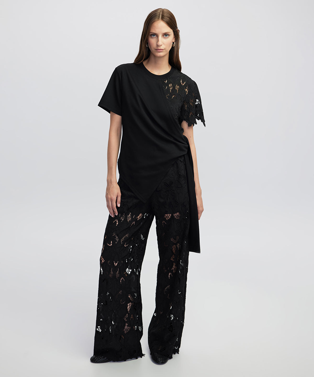 Zoomed Mixed Asymmetric T-Shirt 