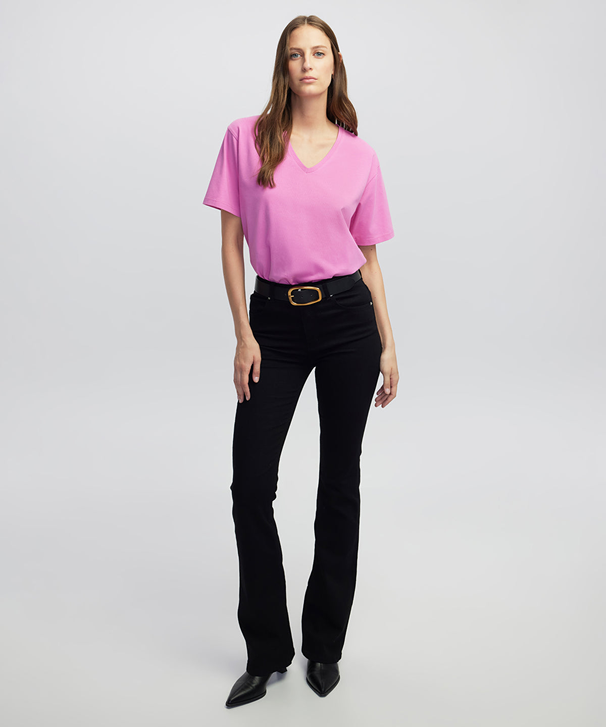 Zoomed V-Neck T-Shirt