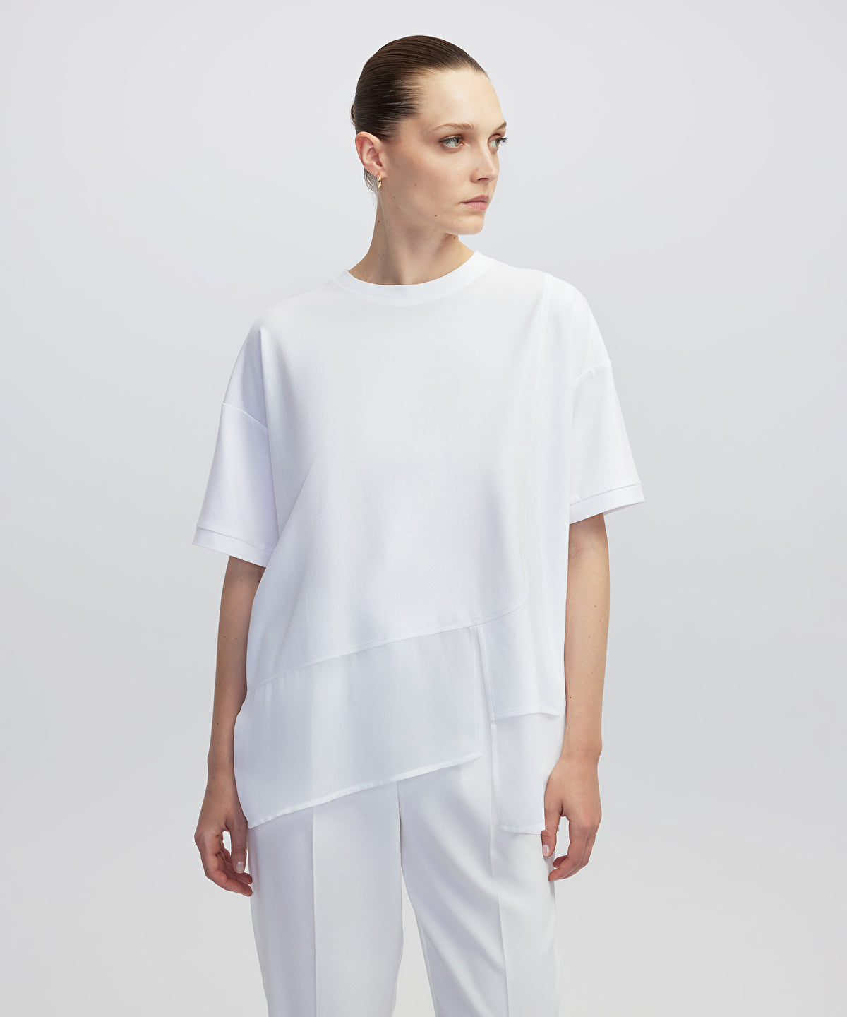 Zoomed Chiffon Trim Asymmetric T-Shirt