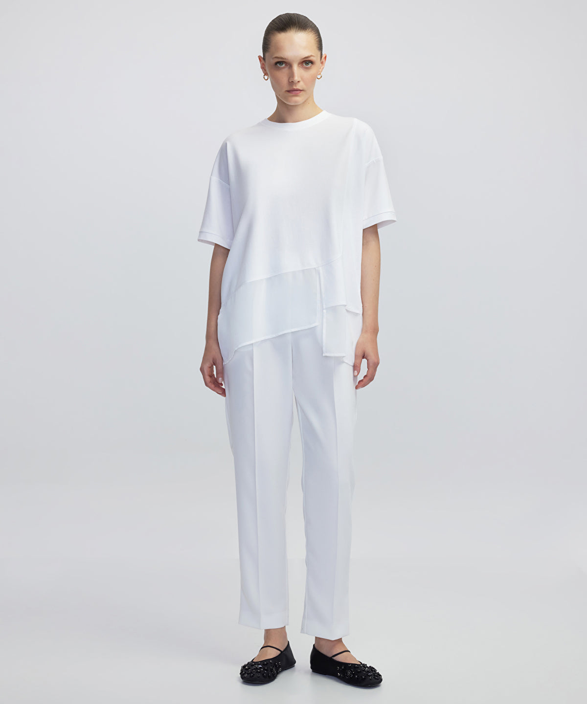 Zoomed Chiffon Trim Asymmetric T-Shirt