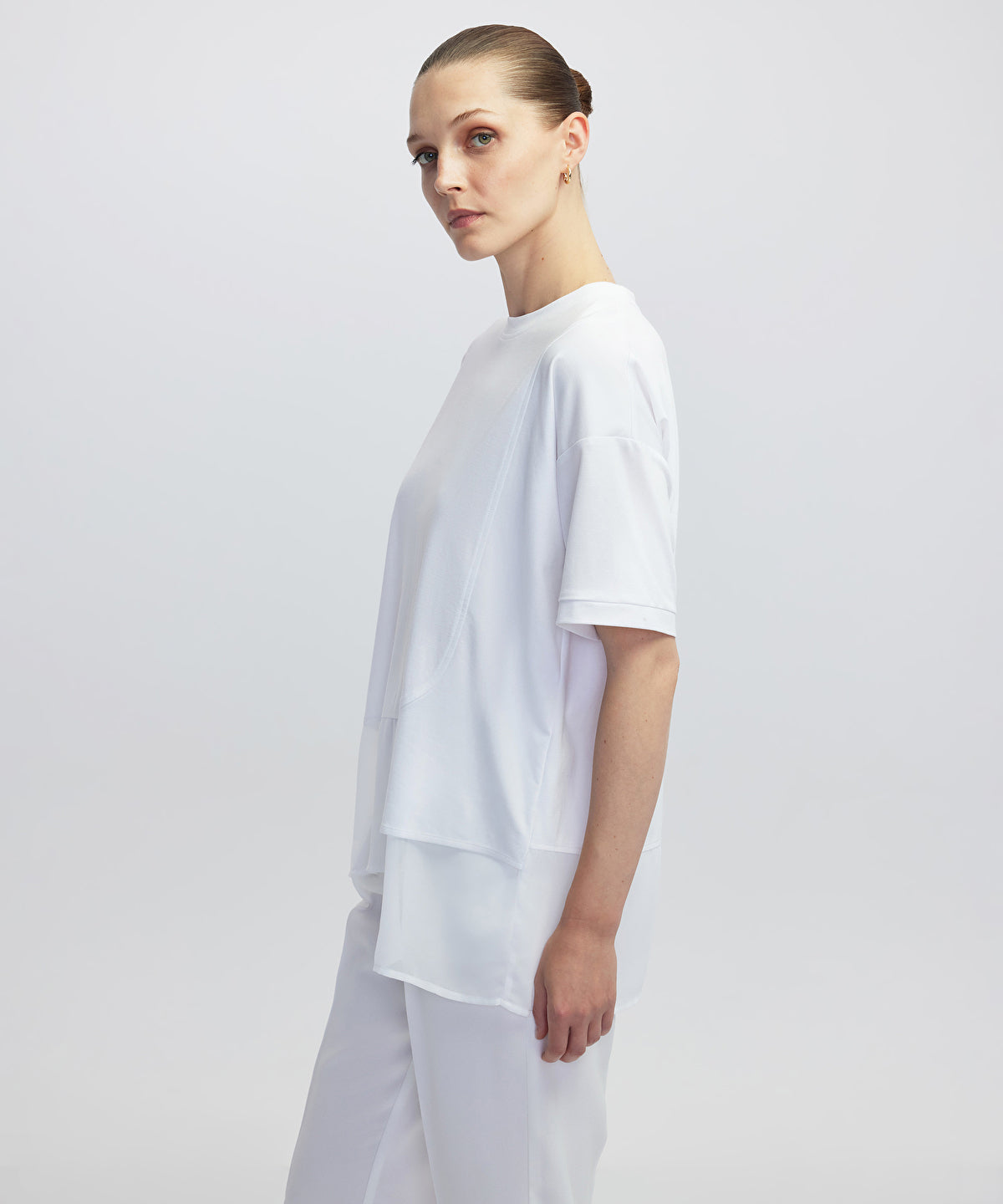 Zoomed Chiffon Trim Asymmetric T-Shirt