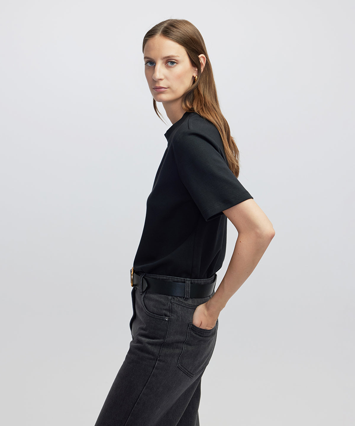Zoomed Relaxed Fit Basic T-Shirt