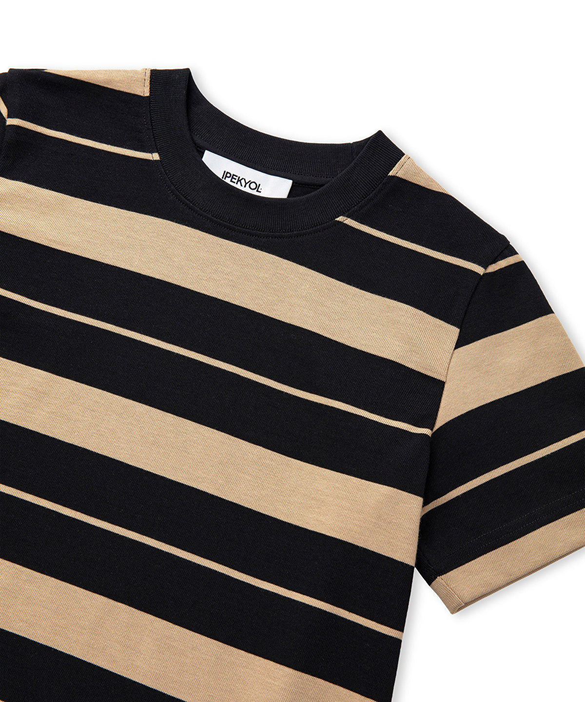 Zoomed T-SHIRT