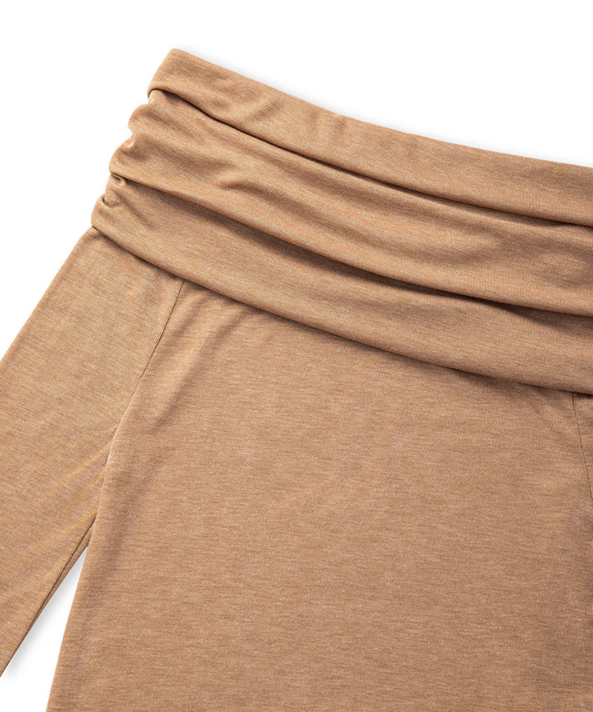Zoomed Off-the-Shoulder T-Shirt