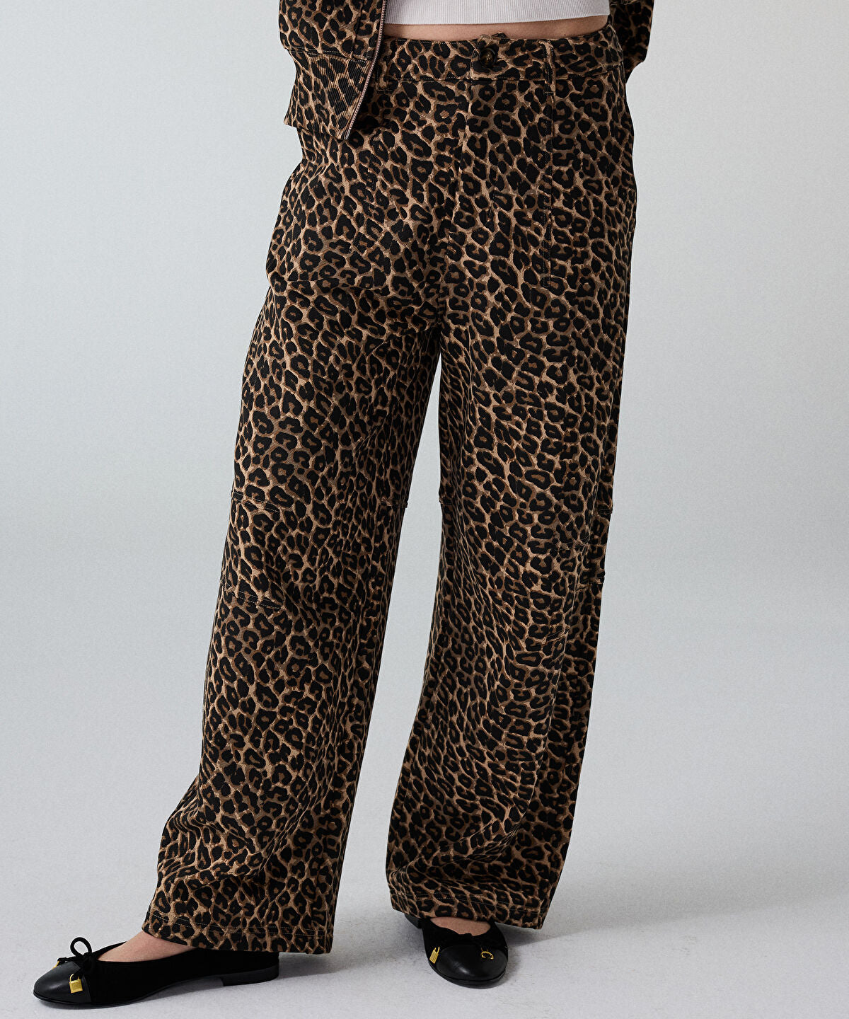 Zoomed Leopard-Print Barrel Trousers