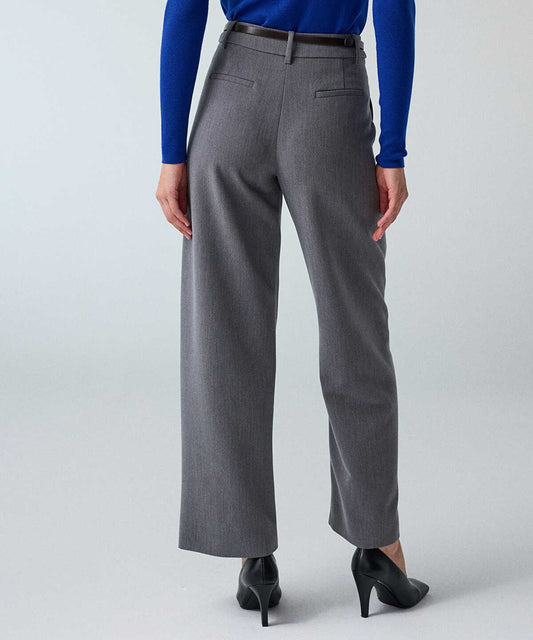 Belted Barrel Trousers