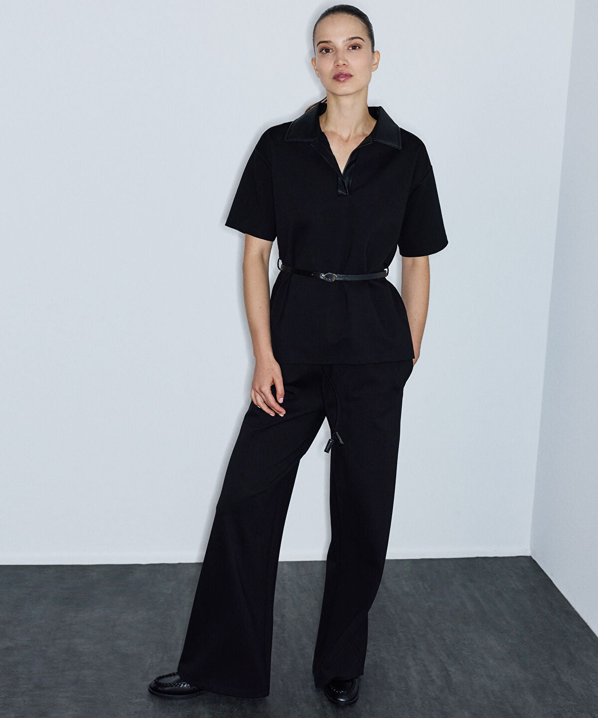 Zoomed Adjustable Elastic-Waist Trousers
