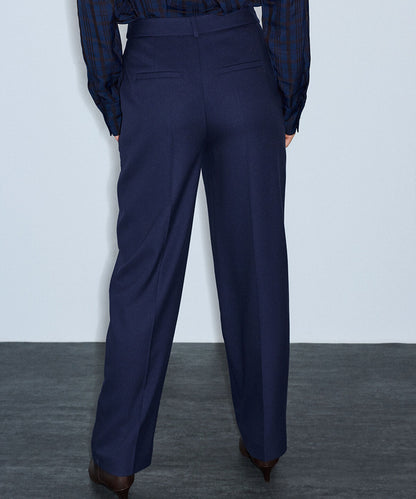 Belted Carrot Fit Trousers