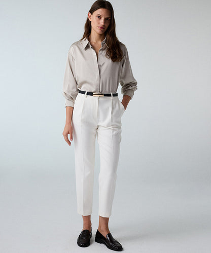 Pleat-Front Carrot Trousers
