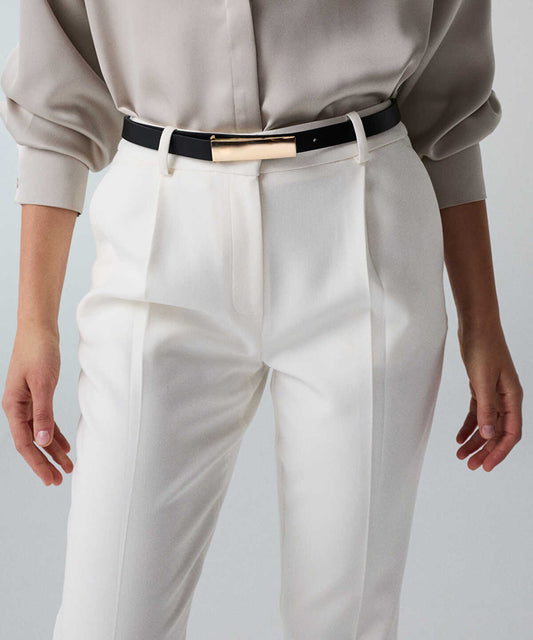 Pleat-Front Carrot Trousers