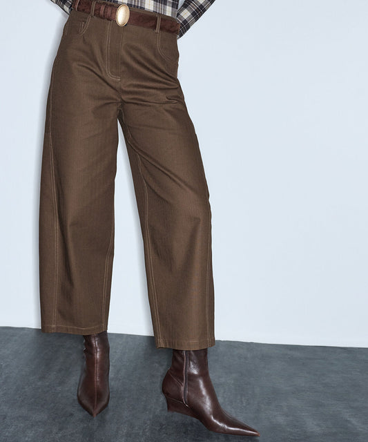 Herringbone-Texture Barrel Trousers