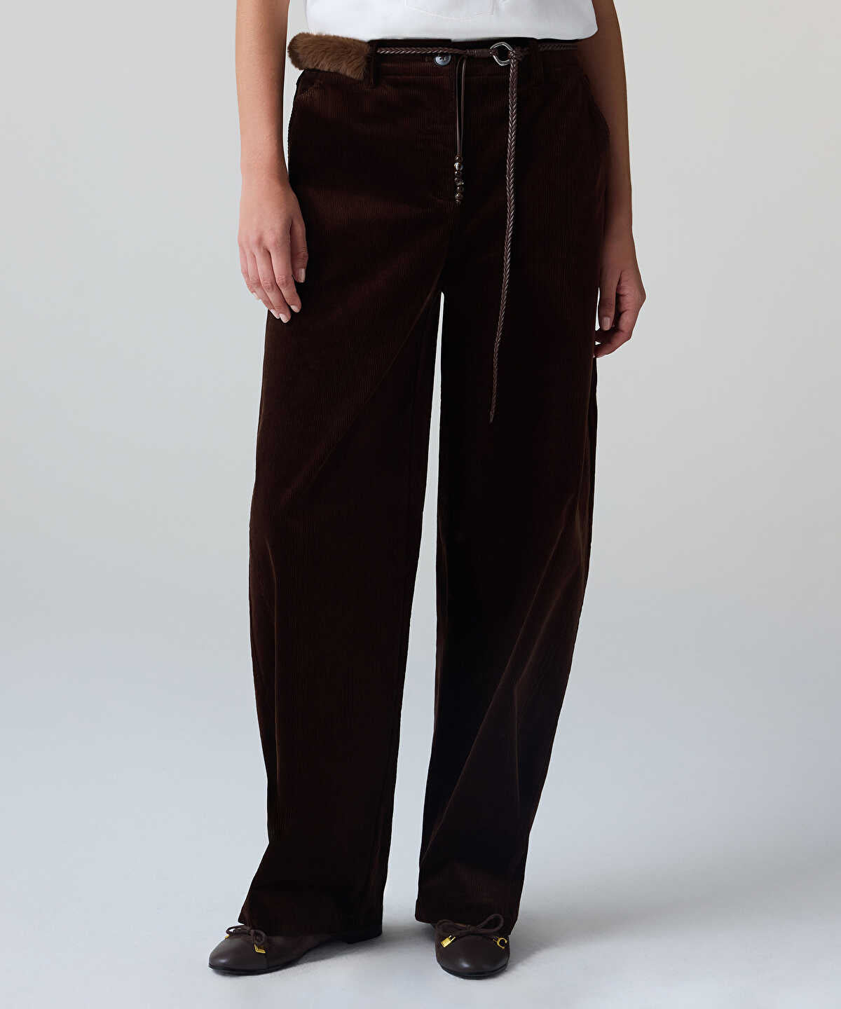 Beaded-Belt Barrel Trousers